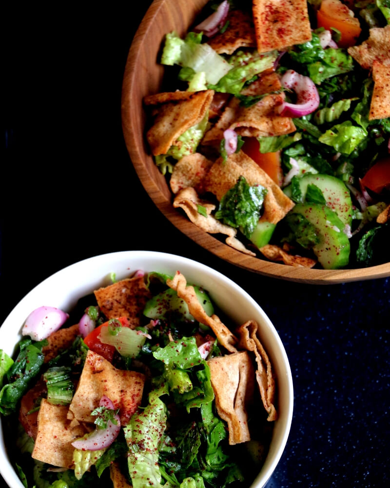 FATTOUSH-A VEGAN LEBANESE SALAD libanesisk salat