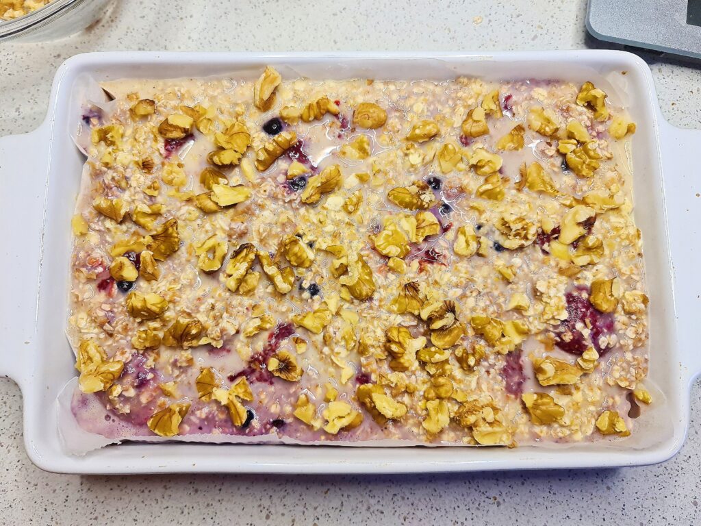 Healthy baked oatmeal